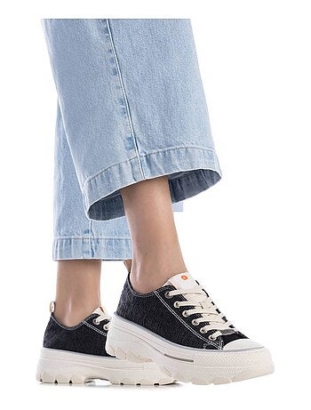 Baskets femme en toile à lacets