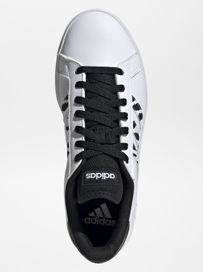 Baskets 'Grand court' zébré 'adidas' blanc - Kiabi