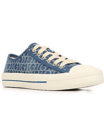 Baskets Guess Carey