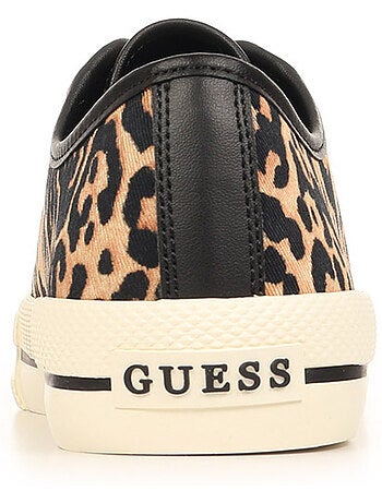 Baskets Guess Carey