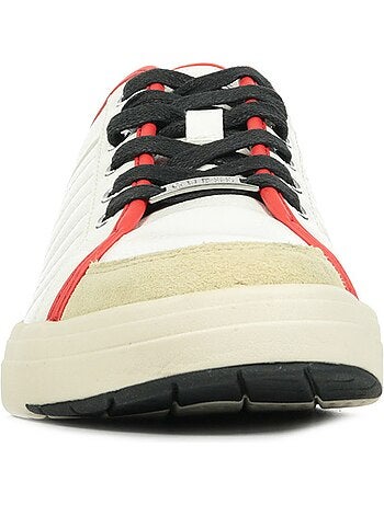 Baskets Guess College