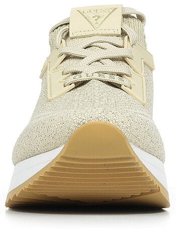 Baskets guess esti