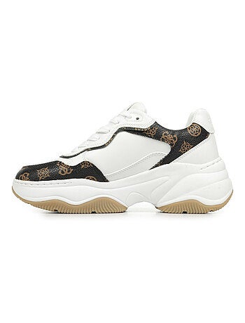 Baskets Guess Hapyy3