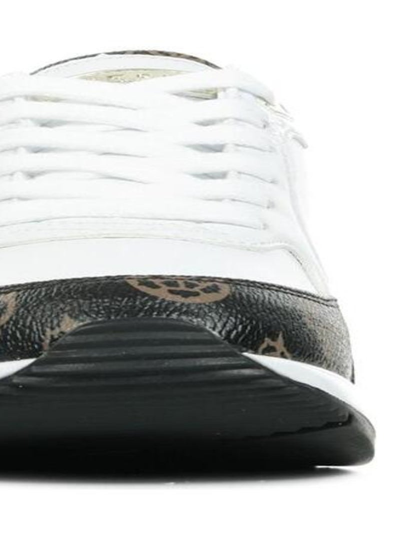 Baskets Guess Moxea Logo 4G Blanc - Kiabi
