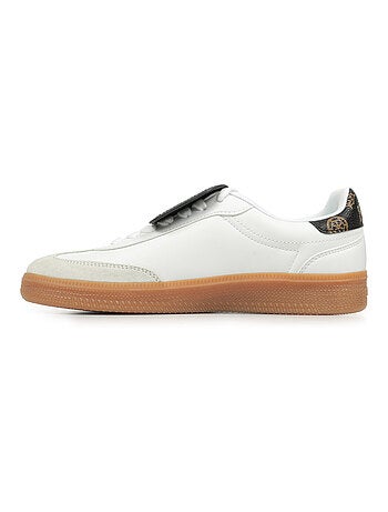 Baskets Guess Oleeza
