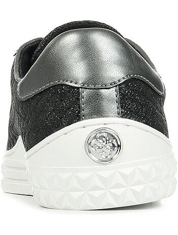 Baskets Guess Parlayna