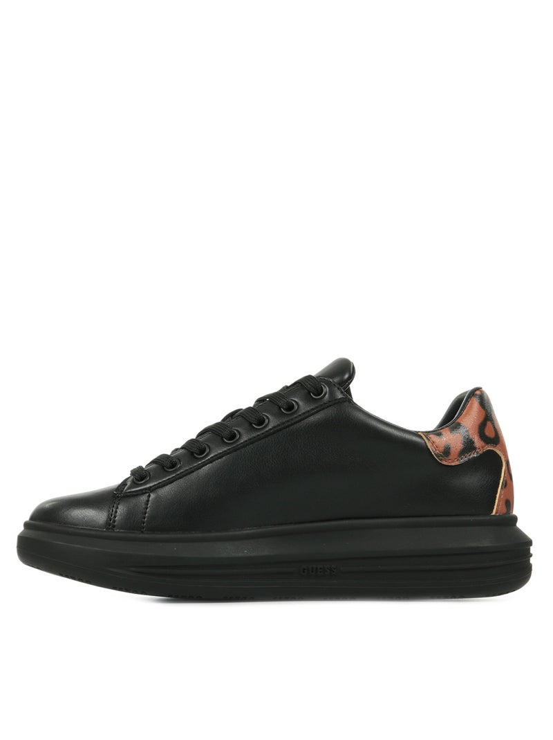 Baskets Guess Vibo Noir - Kiabi