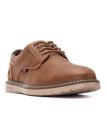 Baskets homme à lacets