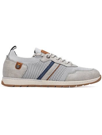 Baskets homme à lacets