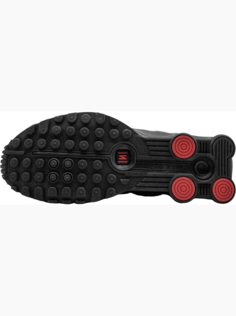 Baskets  Homme Nike Shox Noir - Kiabi