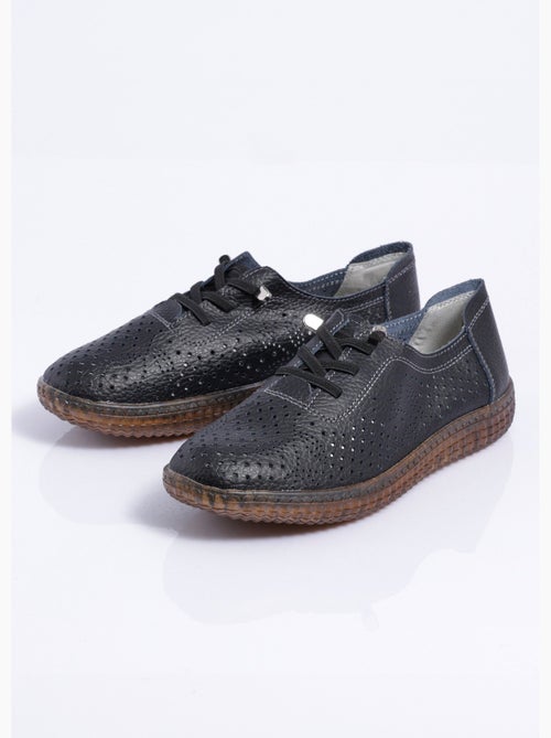 Baskets lacées cuir perforé largeur confort - Afibel - Kiabi