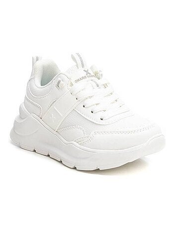 Baskets lacets