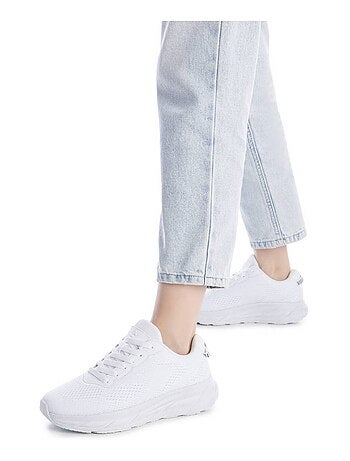 Baskets lacets