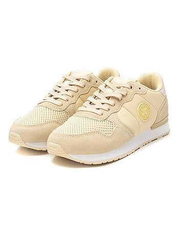 Baskets lacets