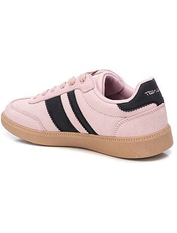 Baskets lacets