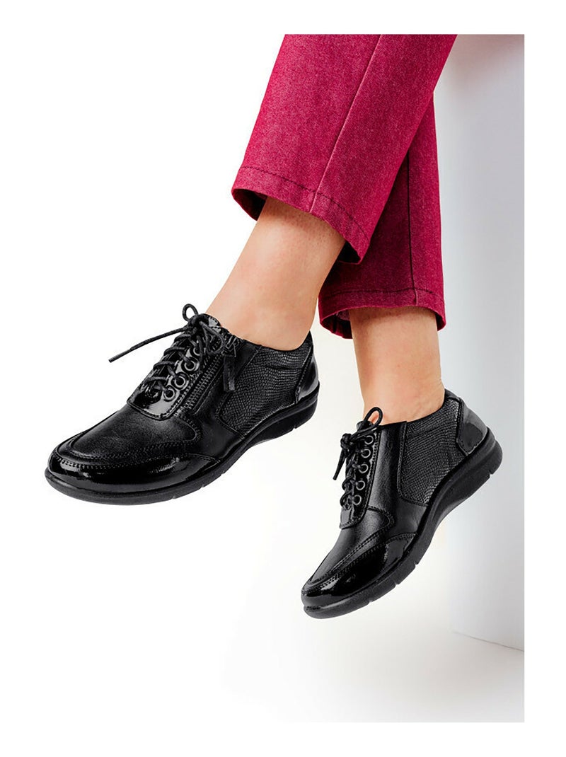 Baskets largeur confort lacées et zippées Noir - Kiabi