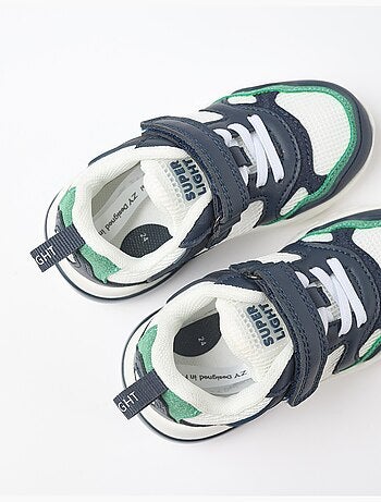 Baskets lumineuses multi-matières Superlight Runner