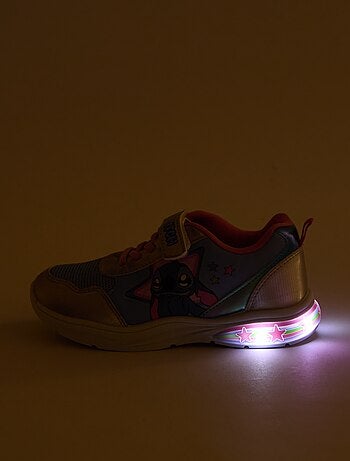 Baskets lumineuses 'Stitch'
