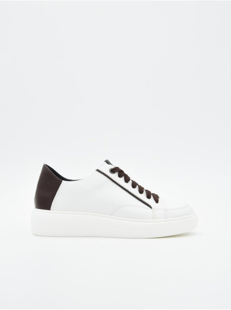Baskets Matériau Synthétique Montevita Blanc - Kiabi