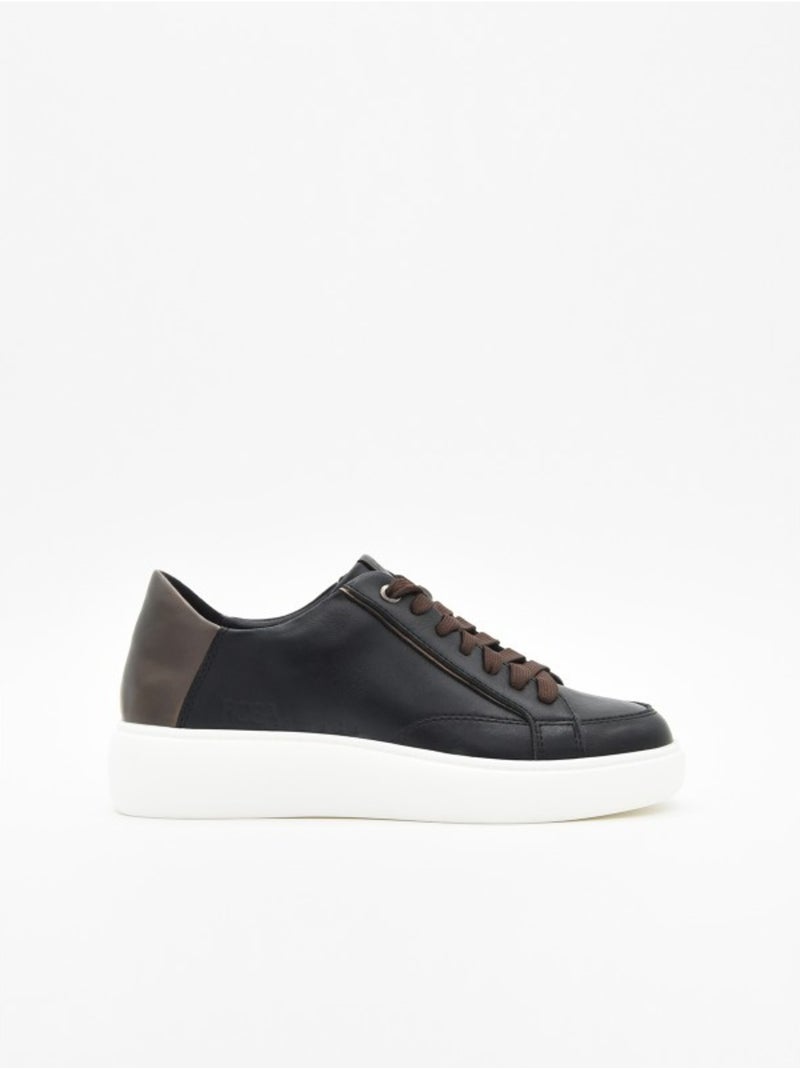 Baskets Matériau Synthétique Montevita Noir - Kiabi