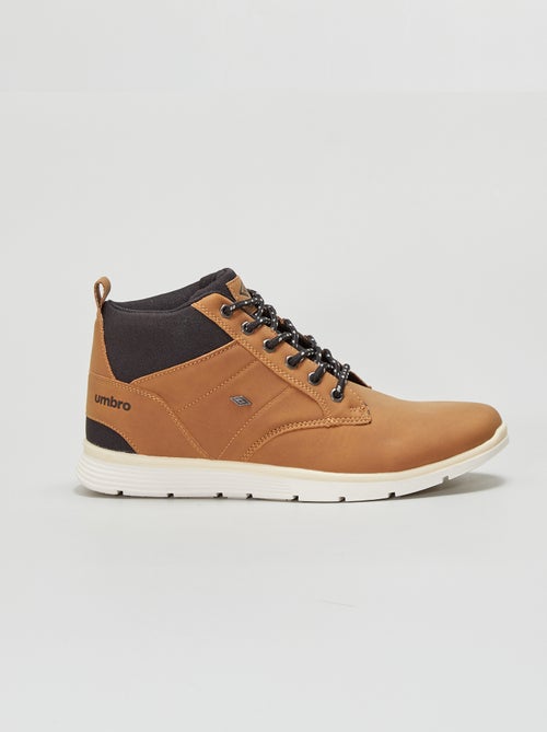 Baskets montantes bi-matière 'Umbro' - Kiabi