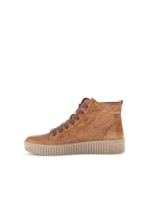 Baskets montantes  en cuir gras - Kiabi