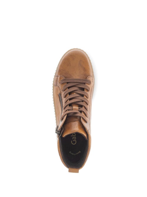 Baskets montantes  en cuir gras - Kiabi