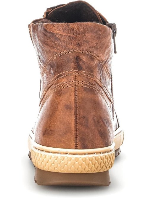 Baskets montantes  en cuir gras - Kiabi