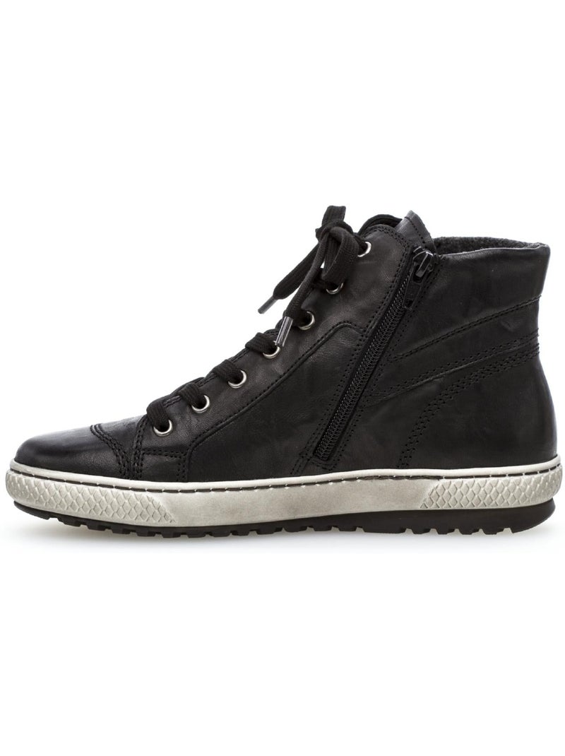 Baskets montantes  en cuir gras Noir Noir - Kiabi