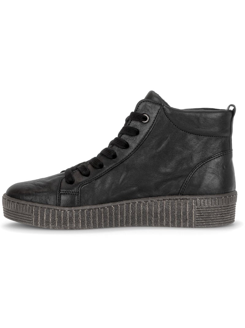 Baskets montantes  en cuir gras Noir Noir - Kiabi
