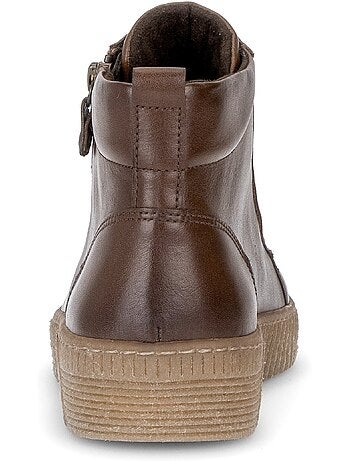 Baskets montantes en cuir lisse
