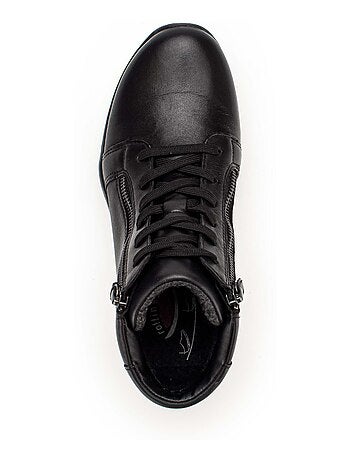 Baskets montantes en cuir lisse
