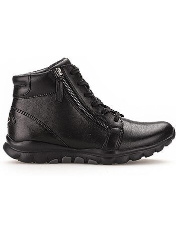 Baskets montantes en cuir lisse