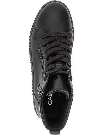 Baskets montantes en cuir lisse