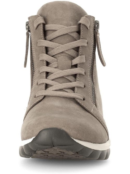 Baskets montantes en daim - Kiabi Baskets montantes en daim - Kiabi