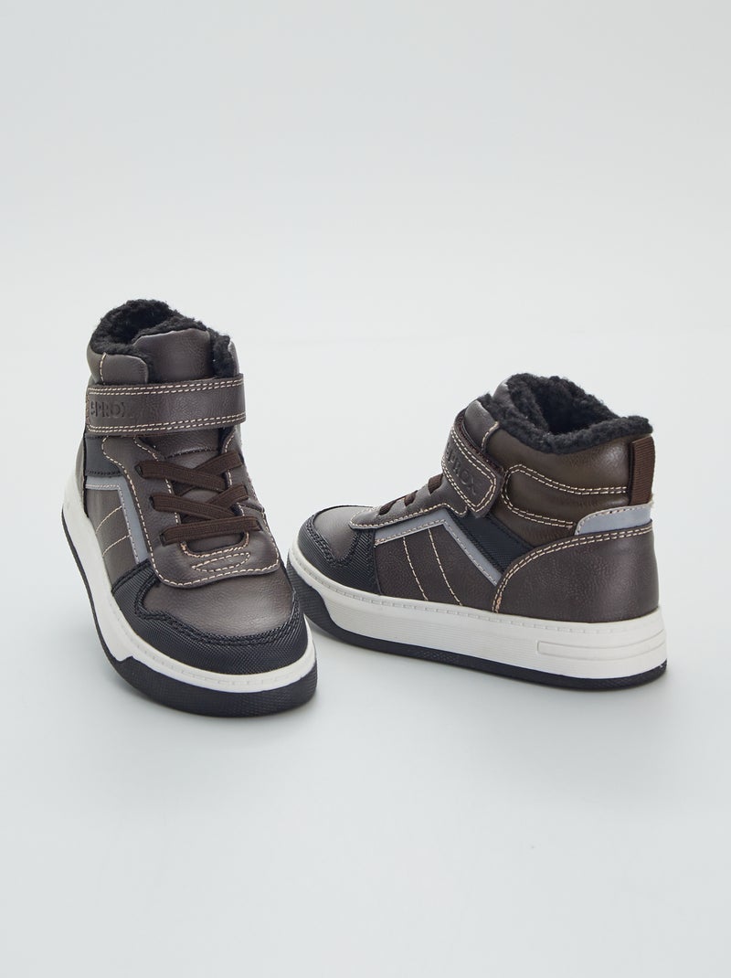 Baskets montantes en simili brun - Kiabi