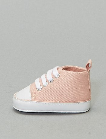 Ma Rentree A La Creche Chaussures Bebe Chaussures Adultes Et Enfants Kiabi