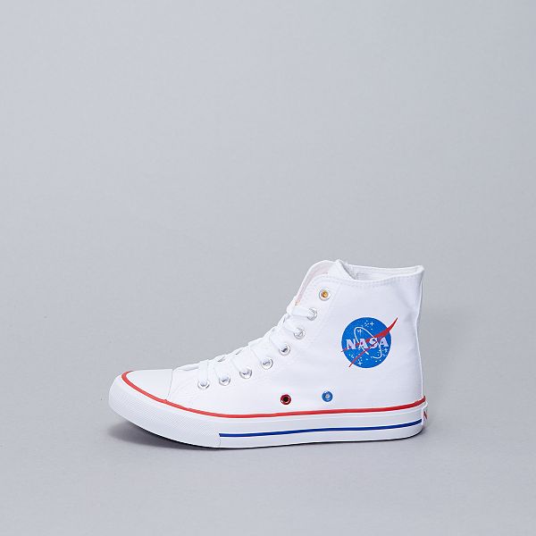 Baskets montantes en toile NASA  Gar on blanc Kiabi 