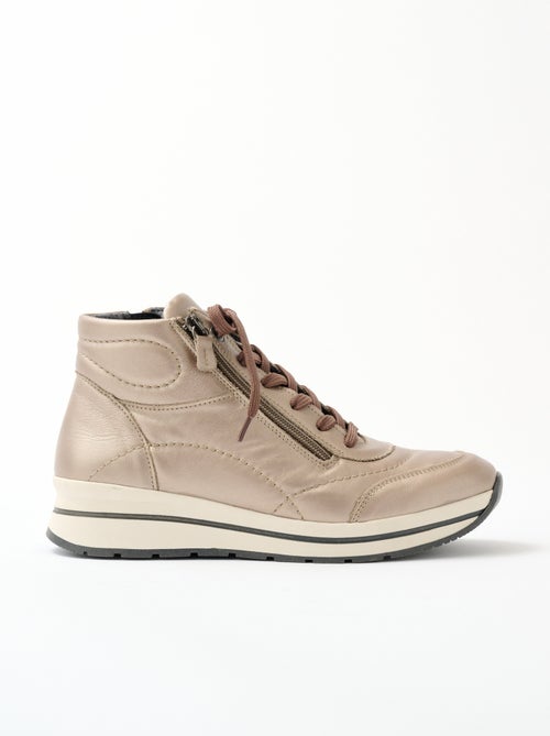 Baskets montantes largeur confort cuir - Afibel - Kiabi Baskets montantes largeur confort cuir - Afibel - Kiabi