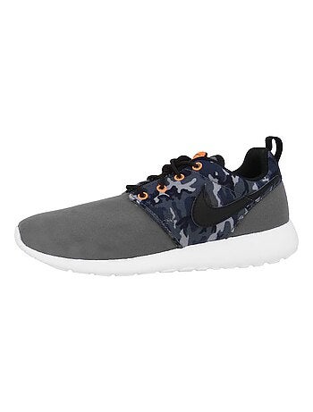 Baskets motif/style camouflage roshe one - nike