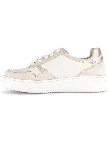 Baskets pâle en cuir (adaptées Hallux Valgus)