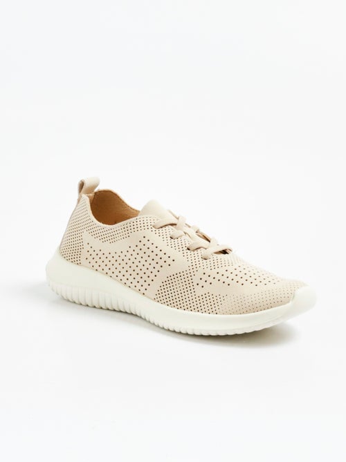 Baskets perforées aspect suédine avec lacets - Kiabi