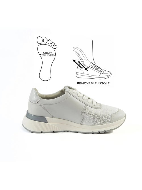 Baskets pieds larges K - Modèle Cléa - Kiabi