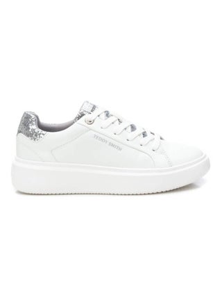 Baskets plaine lacets