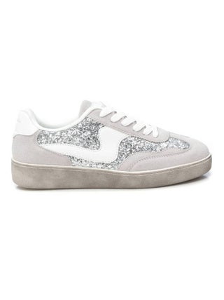 Baskets plaine lacets