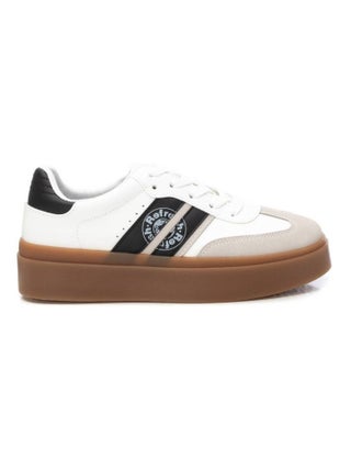 Baskets plaine lacets