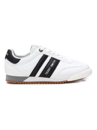 Baskets plaine lacets