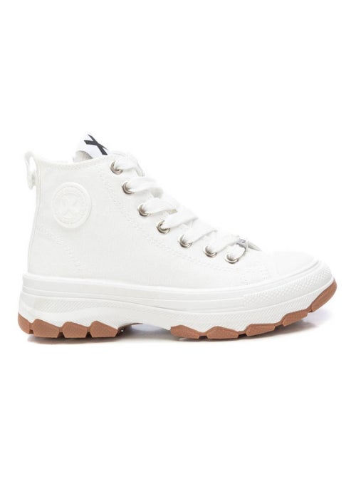 Baskets plaine lacets - Kiabi