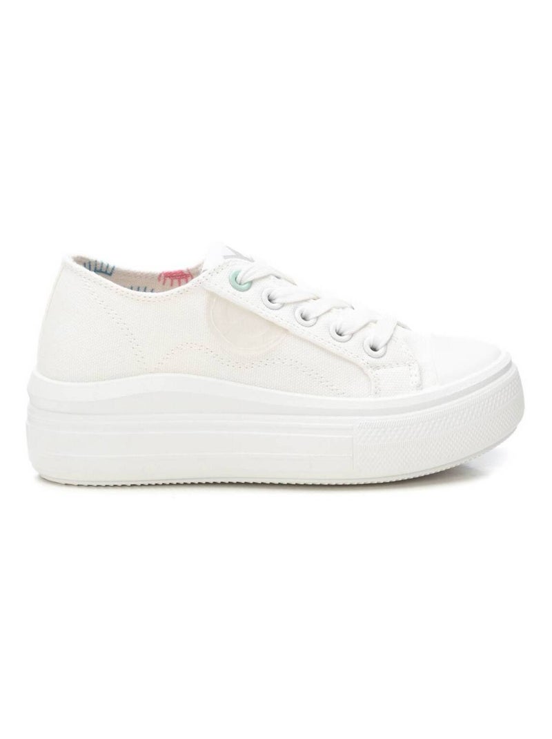 Baskets plaine lacets Blanc - Kiabi