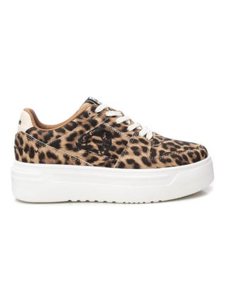 Baskets plaine lacets